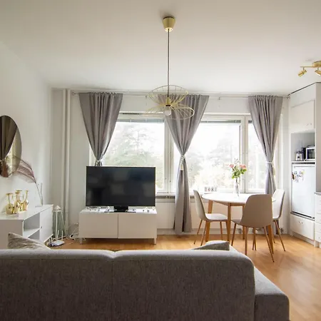 Stylish I Self Check-in & Private Parking